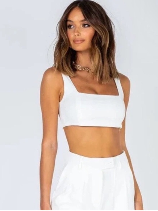 Princess Polly Tops - Like New Princess Polly White Huxley Crop Tank Top Size: 4